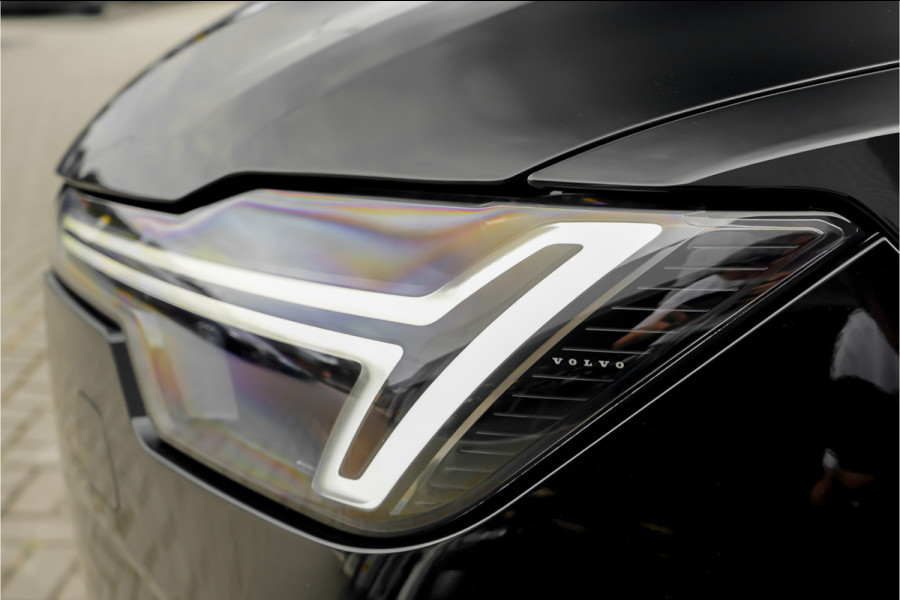 Volvo XC90 2.0 T8 Plug-in AWD Ultra Black 7p Model 2026 B&W Pano Massage Stoelventilatie Trekhaak