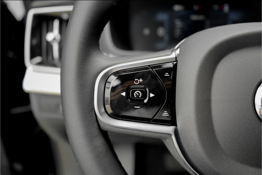 Volvo XC90 2.0 T8 Plug-in AWD Ultra Black 7p Model 2026 B&W Pano Massage Stoelventilatie Trekhaak