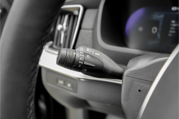 Volvo XC90 2.0 T8 Plug-in AWD Ultra Black 7p Model 2026 B&W Pano Massage Stoelventilatie Trekhaak
