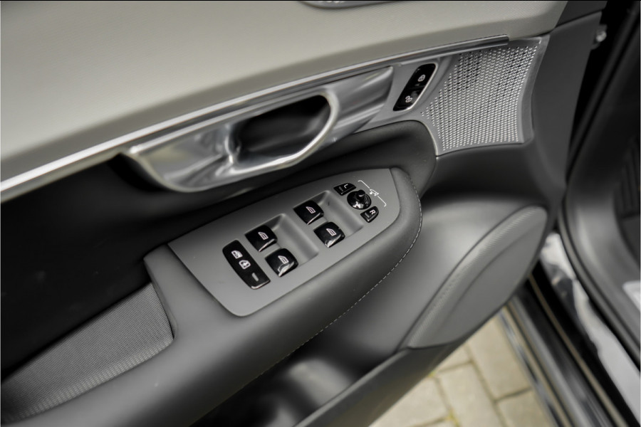Volvo XC90 2.0 T8 Plug-in AWD Ultra Black 7p Model 2026 B&W Pano Massage Stoelventilatie Trekhaak