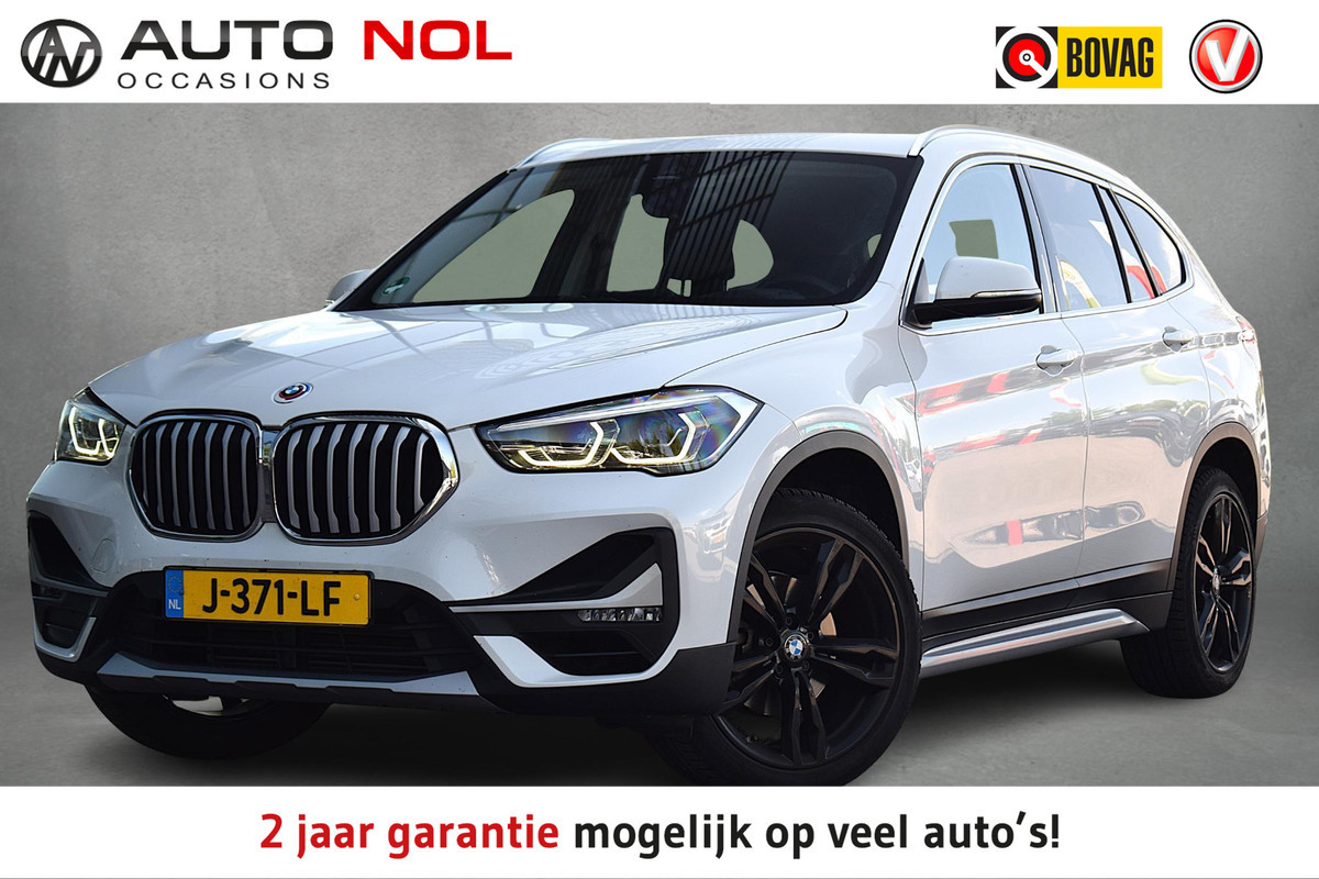 BMW X1 sDrive18i High Executive | Trekhaak | Half Leer | HUD | Climate