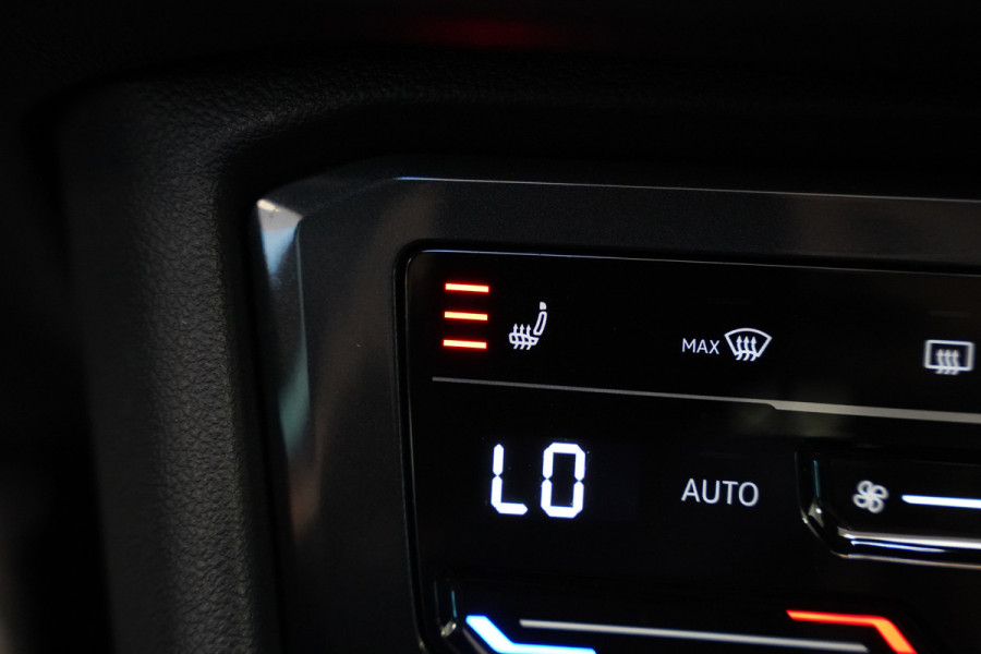 Volkswagen Tiguan 1.4 TSI eHybrid R-Line Business Panoramadak Leder ACC PDC Memory Stoelen