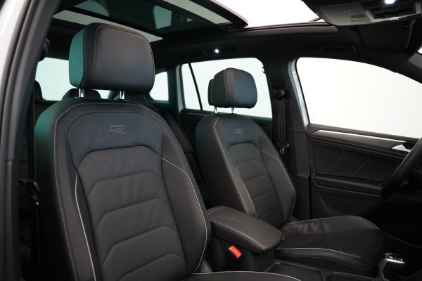 Volkswagen Tiguan 1.4 TSI eHybrid R-Line Business Panoramadak Leder ACC PDC Memory Stoelen
