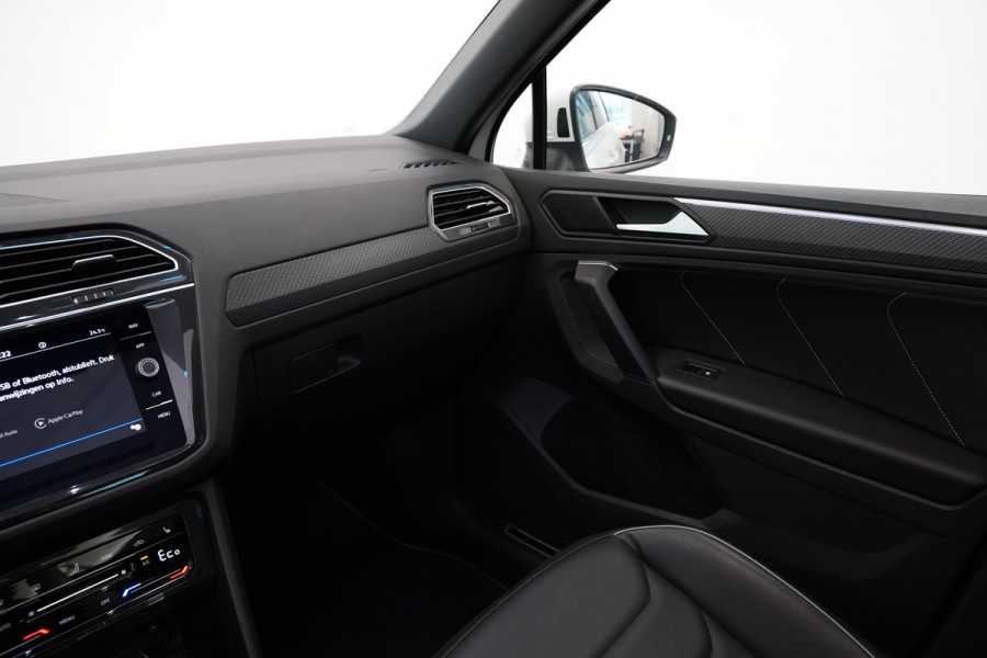 Volkswagen Tiguan 1.4 TSI eHybrid R-Line Business Panoramadak Leder ACC PDC Memory Stoelen