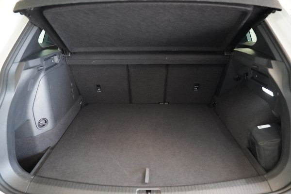 Volkswagen Tiguan 1.4 TSI eHybrid R-Line Business Panoramadak Leder ACC PDC Memory Stoelen