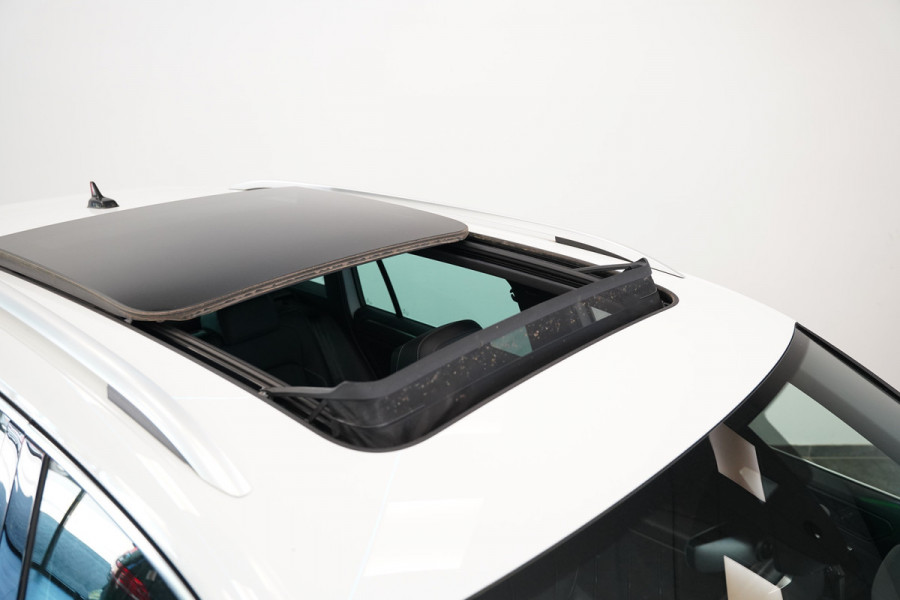 Volkswagen Tiguan 1.4 TSI eHybrid R-Line Business Panoramadak Leder ACC PDC Memory Stoelen