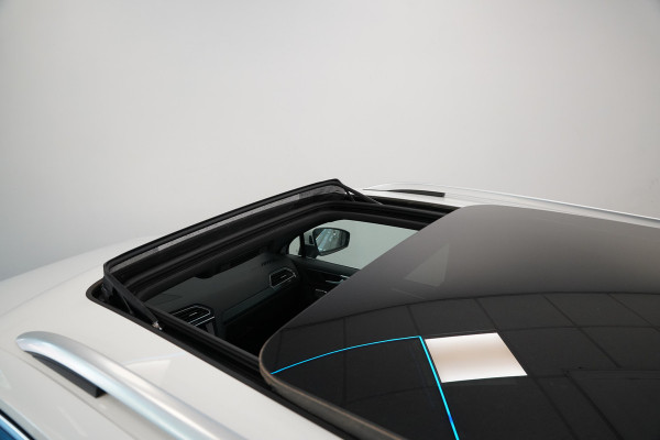 Volkswagen Tiguan 1.4 TSI eHybrid R-Line Business Panoramadak Leder ACC PDC Memory Stoelen