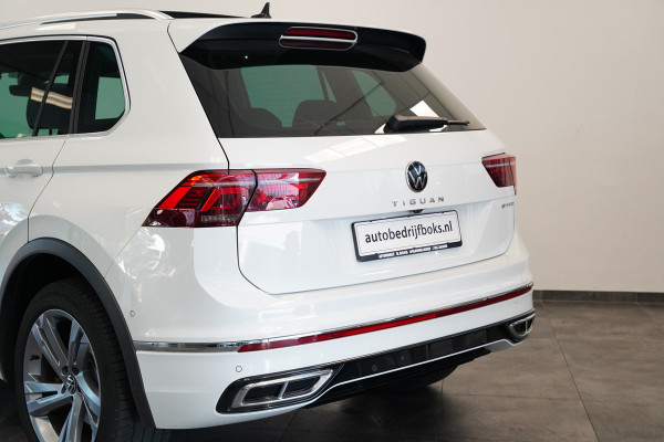 Volkswagen Tiguan 1.4 TSI eHybrid R-Line Business Panoramadak Leder ACC PDC Memory Stoelen