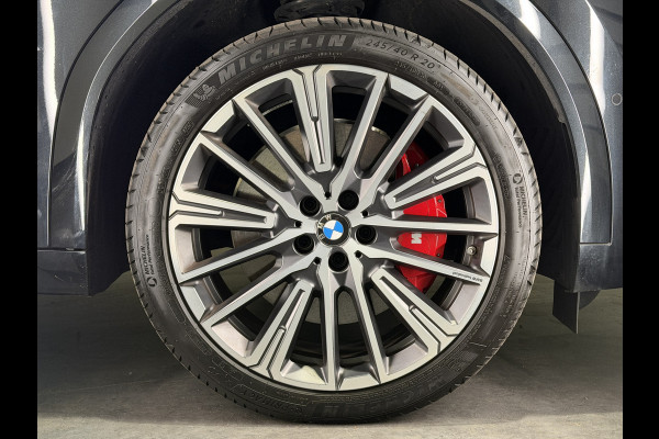 BMW iX2 eDrive20 67 kWh M Sport Edition | Panoramadak | Leder | Premiumpakket | ACC | LED adaptief  | M Sport Pro