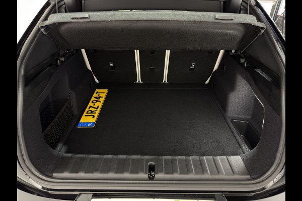 BMW iX2 eDrive20 67 kWh M Sport Edition | Panoramadak | Leder | Premiumpakket | ACC | LED adaptief  | M Sport Pro