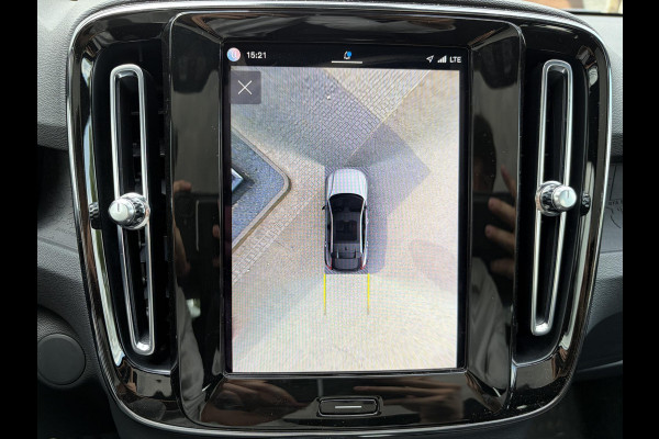 Volvo C40 Recharge Ultimate 69 kWh SOH 96% | ELEKTRISCHE TREKHAAK|  MEMORY STOEL| HARMAN KARDON| PANORAMADAK| ELEK. ACHTERKLEP| 360 CAMERA| SUPER COMPLEET| RIJKLAAR GELEVERD!|