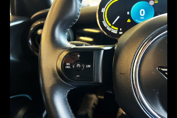 MINI Electric Sport_Navi_Leder_PDC_Stoelverw_Carplay