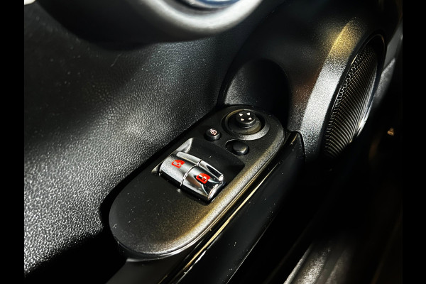 MINI Electric Sport_Navi_Leder_PDC_Stoelverw_Carplay