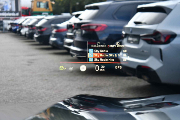 BMW X5 xDrive50e M-Sport Pro M-zetels Pano Trekh ACC 360 HUD H/K Carbon Alc-hemel
