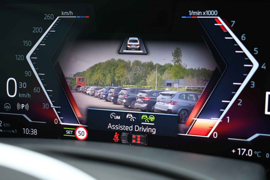 BMW X5 xDrive50e M-Sport Pro M-zetels Pano Trekh ACC 360 HUD H/K Carbon Alc-hemel