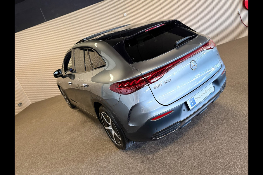 Mercedes-Benz EQE SUV 300 91 kWh AMG STYLING-PANORAMA-LUCHTVERING-BURMSTER-MEMORY-ZEER COMPLEET