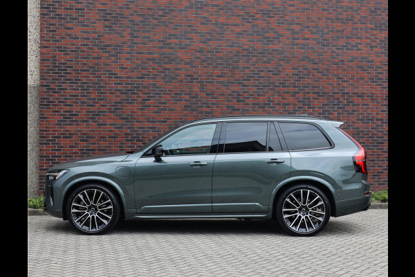 Volvo XC90 T8 AWD Ultra Dark | Direct rijden! - Pano - B&W
