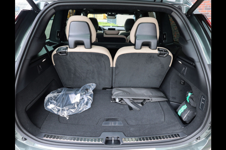 Volvo XC90 T8 AWD Ultra Dark | Direct rijden! - Pano - B&W