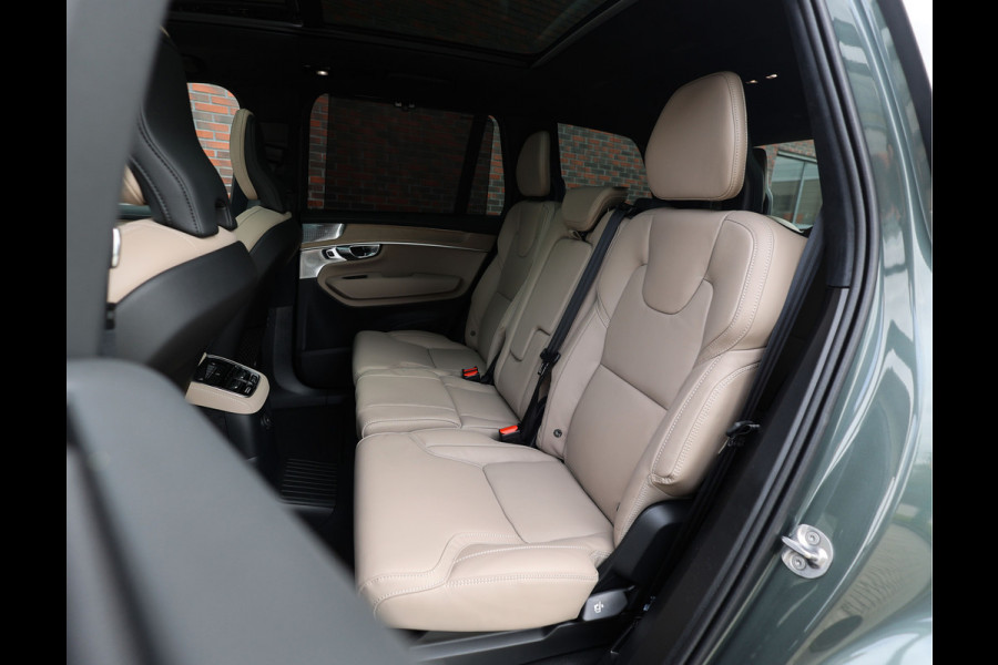 Volvo XC90 T8 AWD Ultra Dark | Direct rijden! - Pano - B&W