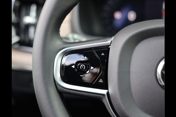 Volvo XC90 T8 AWD Ultra Dark | Direct rijden! - Pano - B&W