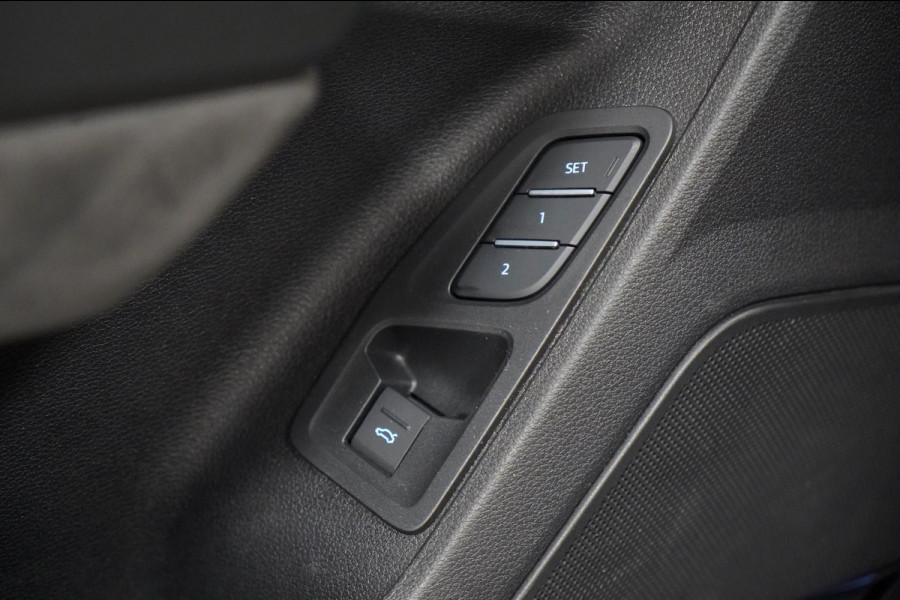 Audi Q3 Sportback TFSI RS BOMVOL|Pano|RS Stoelen|SONOS|RS Uitlaat|