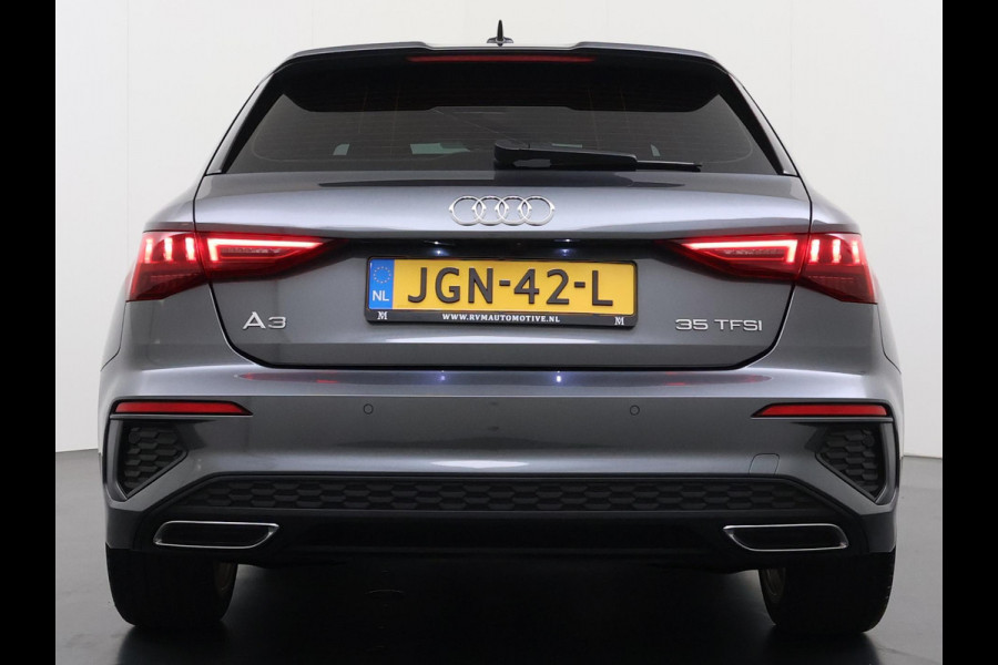 Audi A3 Sportback 35 TFSI S edition 150PK | 3X S-LINE IN & EXTERIEUR + ONDERSTEL | MILD-HYBRIDE  | NAVI + CARPLAY | STOELVERWARMING | CAMERA | ALL SEASON BANDEN | FULL LED | RIJKLAAR MET 12 MND BOVAG GARANTIE |