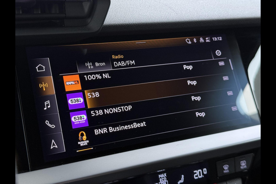 Audi A3 Sportback 35 TFSI S edition 150PK | 3X S-LINE IN & EXTERIEUR + ONDERSTEL | MILD-HYBRIDE  | NAVI + CARPLAY | STOELVERWARMING | CAMERA | ALL SEASON BANDEN | FULL LED | RIJKLAAR MET 12 MND BOVAG GARANTIE |
