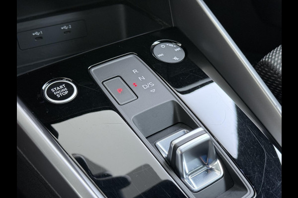 Audi A3 Sportback 35 TFSI S edition 150PK | 3X S-LINE IN & EXTERIEUR + ONDERSTEL | MILD-HYBRIDE  | NAVI + CARPLAY | STOELVERWARMING | CAMERA | ALL SEASON BANDEN | FULL LED | RIJKLAAR MET 12 MND BOVAG GARANTIE |