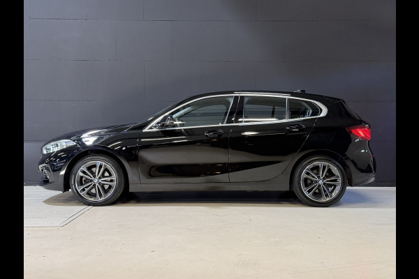 BMW 1-serie 118i Executive Edition | Carplay | Adaptive cruise | Full LED | Goed onderhouden