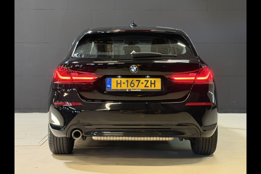 BMW 1-serie 118i Executive Edition | Carplay | Adaptive cruise | Full LED | Goed onderhouden