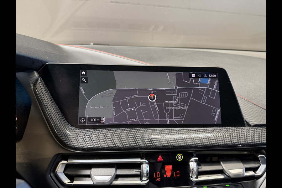 BMW 1-serie 118i Executive Edition | Carplay | Adaptive cruise | Full LED | Goed onderhouden