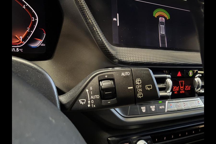 BMW 1-serie 118i Executive Edition | Carplay | Adaptive cruise | Full LED | Goed onderhouden