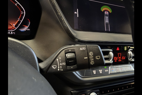 BMW 1-serie 118i Executive Edition | Carplay | Adaptive cruise | Full LED | Goed onderhouden