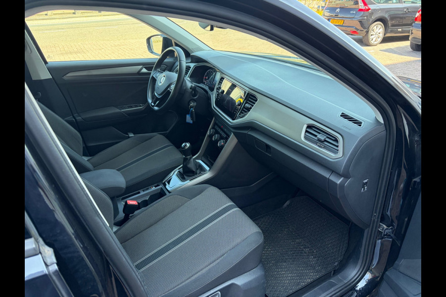 Volkswagen T-Roc 1.0 TSI Style Business / CarPlay