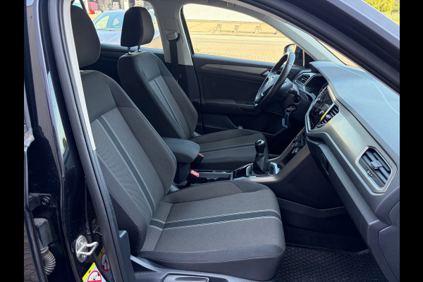 Volkswagen T-Roc 1.0 TSI Style Business / CarPlay