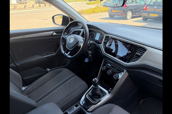 Volkswagen T-Roc 1.0 TSI Style Business / CarPlay