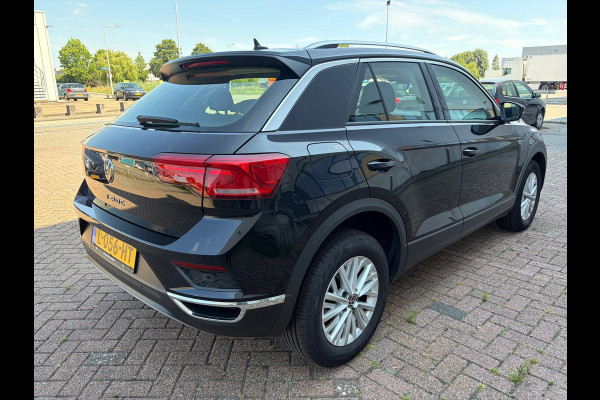 Volkswagen T-Roc 1.0 TSI Style Business / CarPlay
