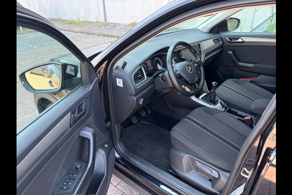 Volkswagen T-Roc 1.0 TSI Style Business / CarPlay