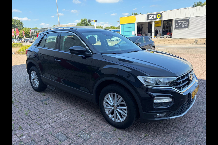 Volkswagen T-Roc 1.0 TSI Style Business / CarPlay