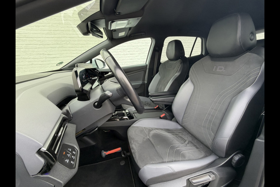 Volkswagen ID.4 Pro 77 kWh SOH 92% Camera Sfeerverlichting Adapt Cruise Clima Stoel/Stuurverwarming Head-up Navi Carplay