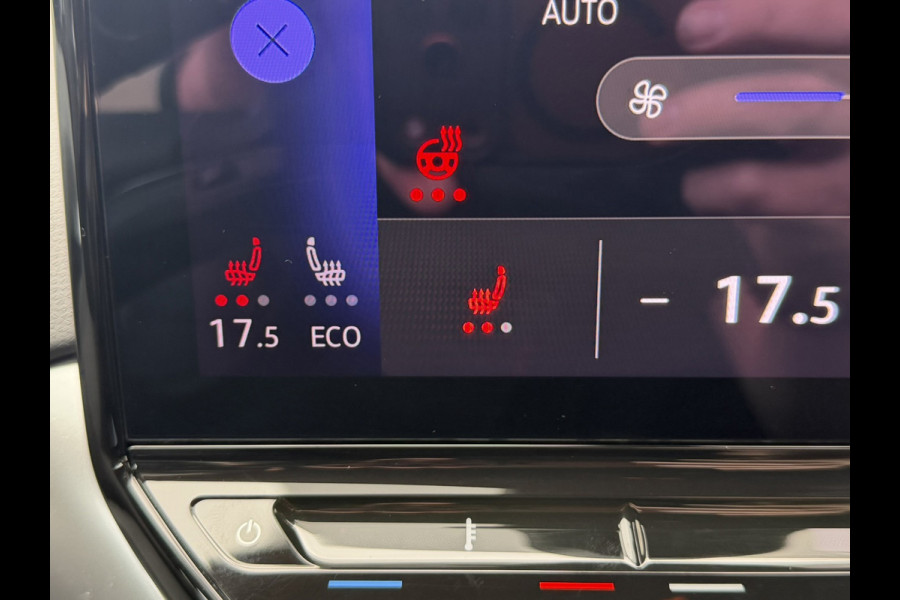Volkswagen ID.4 Pro 77 kWh SOH 92% Camera Sfeerverlichting Adapt Cruise Clima Stoel/Stuurverwarming Head-up Navi Carplay