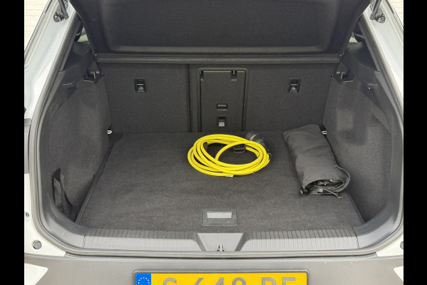 Volkswagen ID.4 Pro 77 kWh SOH 92% Camera Sfeerverlichting Adapt Cruise Clima Stoel/Stuurverwarming Head-up Navi Carplay