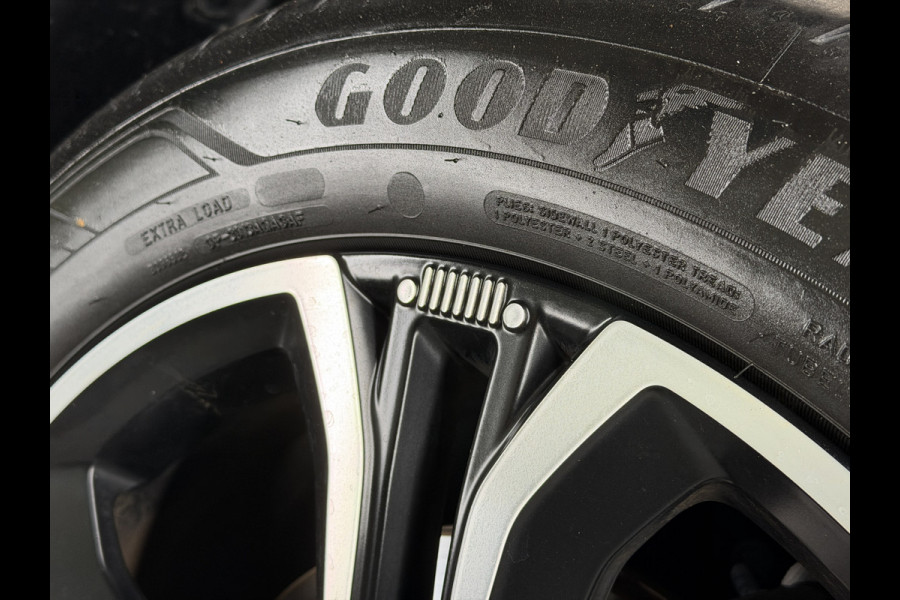Jeep Avenger Summit 54 kWh | SOH 97,8% | LED |