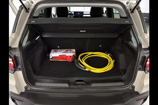Jeep Avenger Summit 54 kWh | SOH 97,8% | LED |