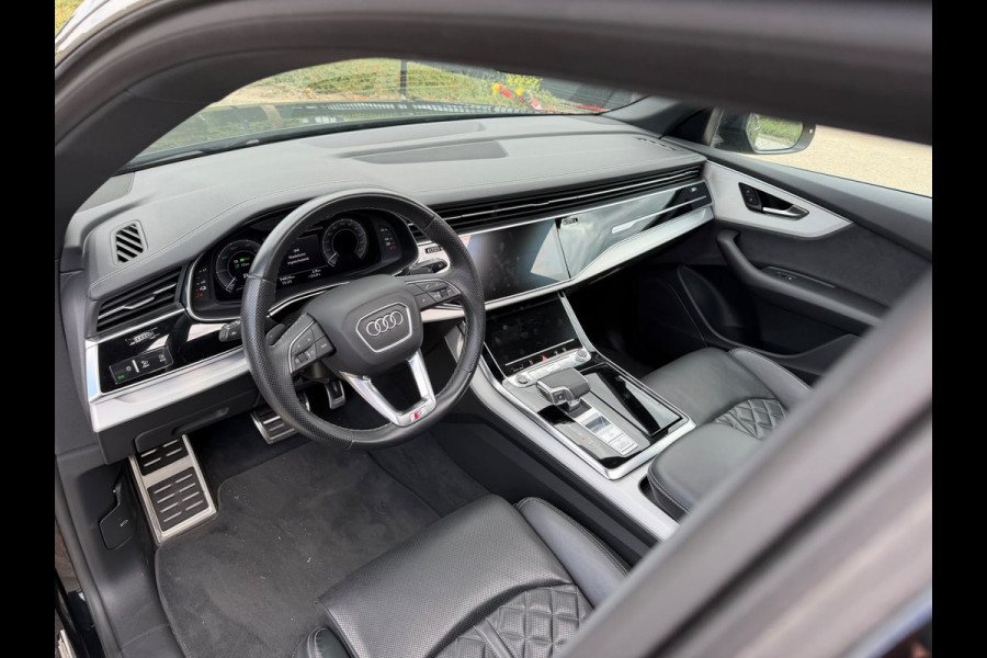 Audi Q8 60 TFSI e quattro Pro Line S Competition | RS Seats | Panoramadak | Stoelventilatie | Stoelverwarming | Stuurverwarming | Massage | Memory Seat | 360 Camera | Luchtvering | Adaptive Cruise Control | Keyless | LED Matrix |