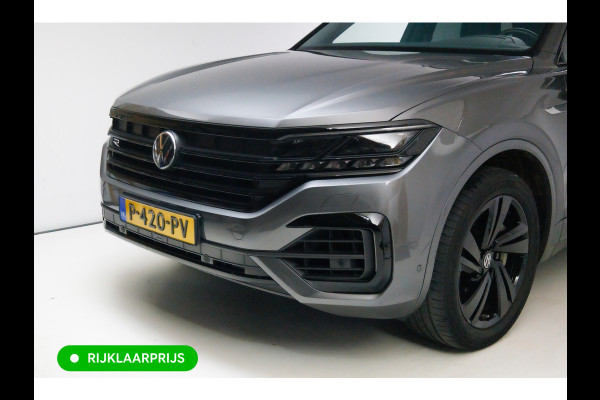 Volkswagen Touareg 3.0 TSi 4MOTION R-line 462 PK | Panoramadak | Luchtvering | Leer | Travel Assist | El.verstelbare stoel met geheugen, Wegklapbare trekhaak, Stoel- stuurverwarming, Keyless, Sfeerverlichting