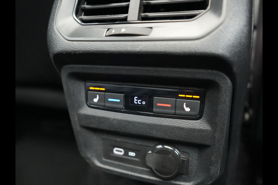 Seat Tarraco 1.4 TSI e-Hybrid Xcellence PHEV 245pk Dealer O.H. | Panodak | Adaptive Cruise | 360 Camera | Sfeerverlichting | Voorstoelen Verwarmd | Keyless | Blis | Apple Carplay | Navigatie | DAB | Plug In Hybrid |