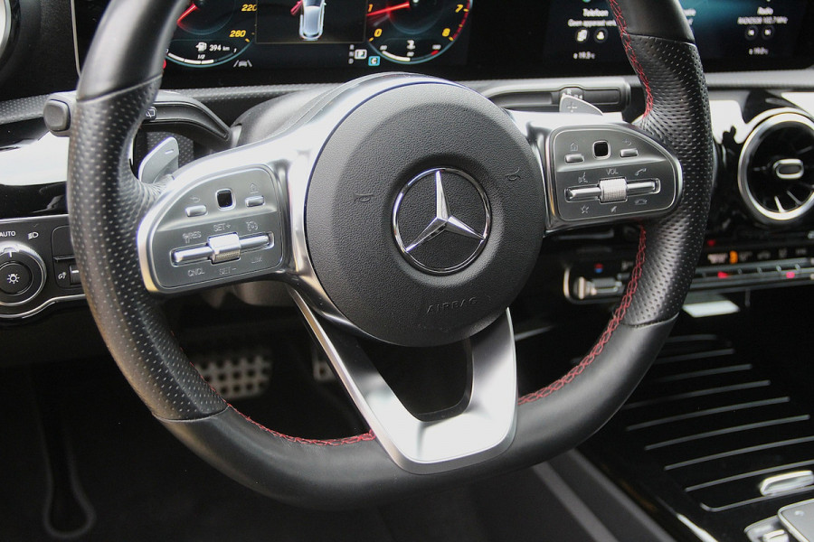Mercedes-Benz A-Klasse 180 Business Solution AMG