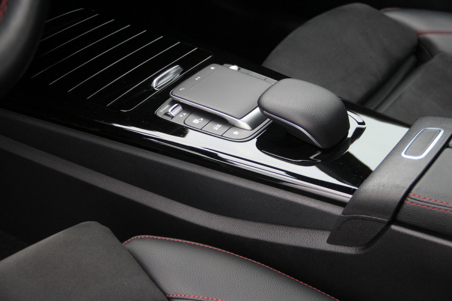 Mercedes-Benz A-Klasse 180 Business Solution AMG