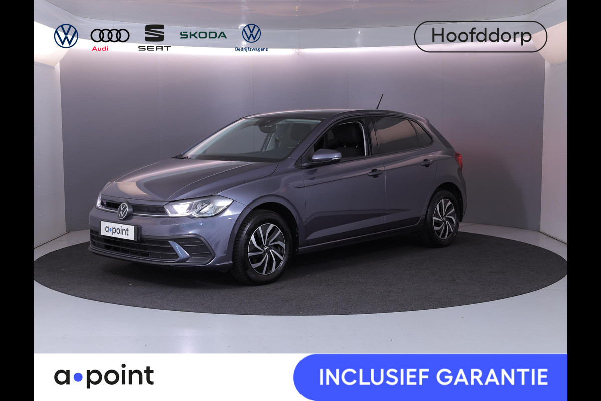 Volkswagen Polo 1.0 TSI Life 95 pk | Navigatie | Parkeersensoren | Achteruitrijcamera | Adaptieve cruise control | Keyless | Stoelverwarming |